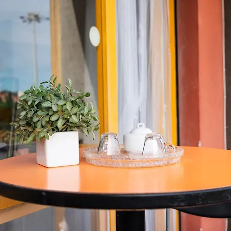 Apartment Youhosty - Paul Valery Ter Milan