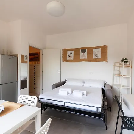 Apartment Youhosty - Paul Valery Ter Milan